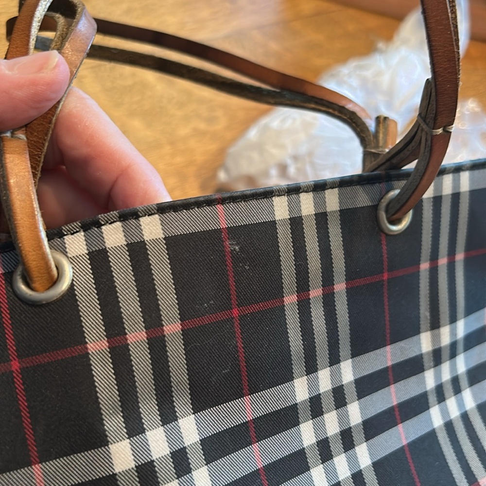 Burberry mini tote - Picture 11 of 13